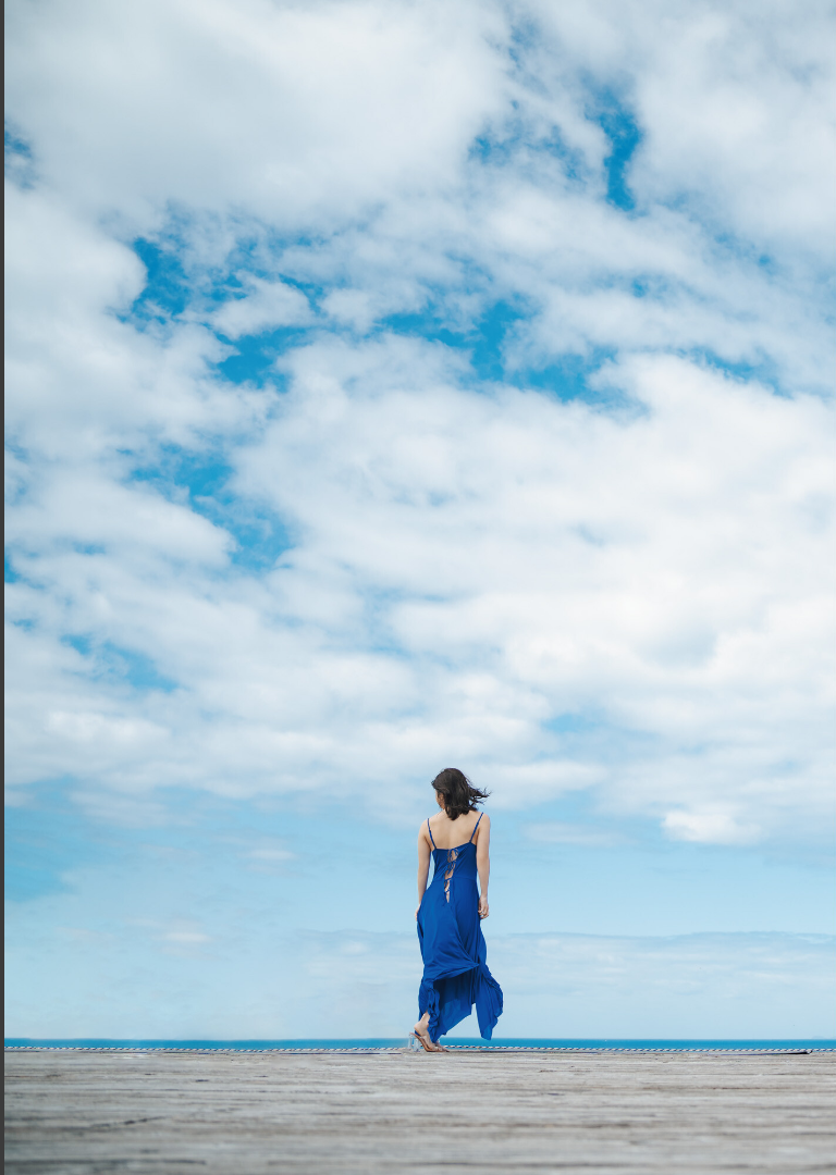 伊織いお1st写真集 「ほどける。」【伊織いお】試し読み